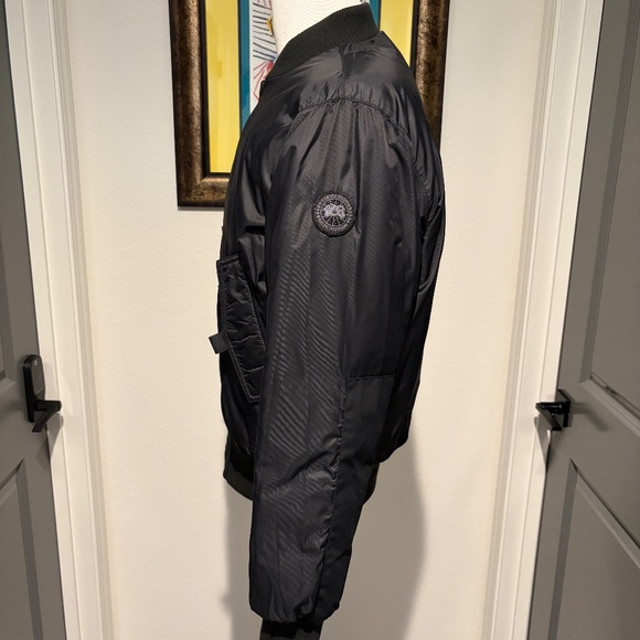 Canada Goose Mens Reversible Bomber Jacket - Only worn a few times Size Large - Picture 6 of 8